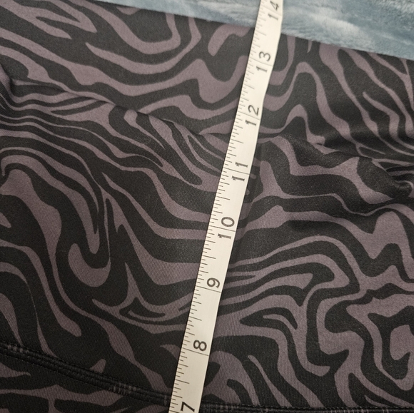 Powerhold By Fabletics Leggings! - Picture 6 of 7